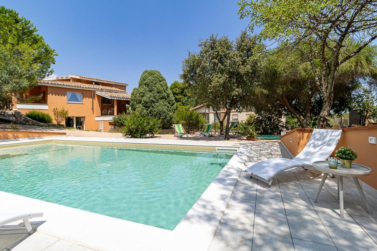 Villa Caterina La Maddalena  Buitenkant foto