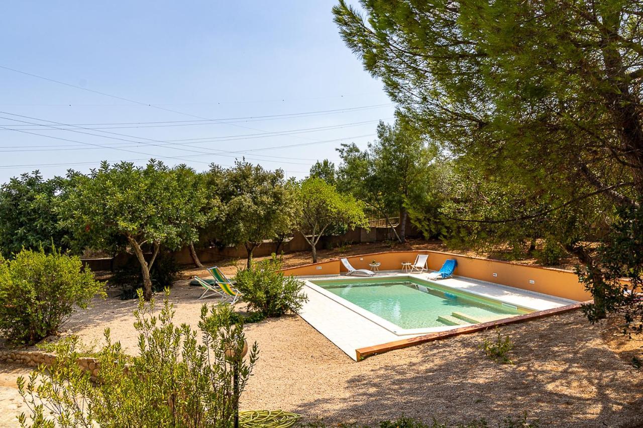 Villa Caterina La Maddalena  Buitenkant foto
