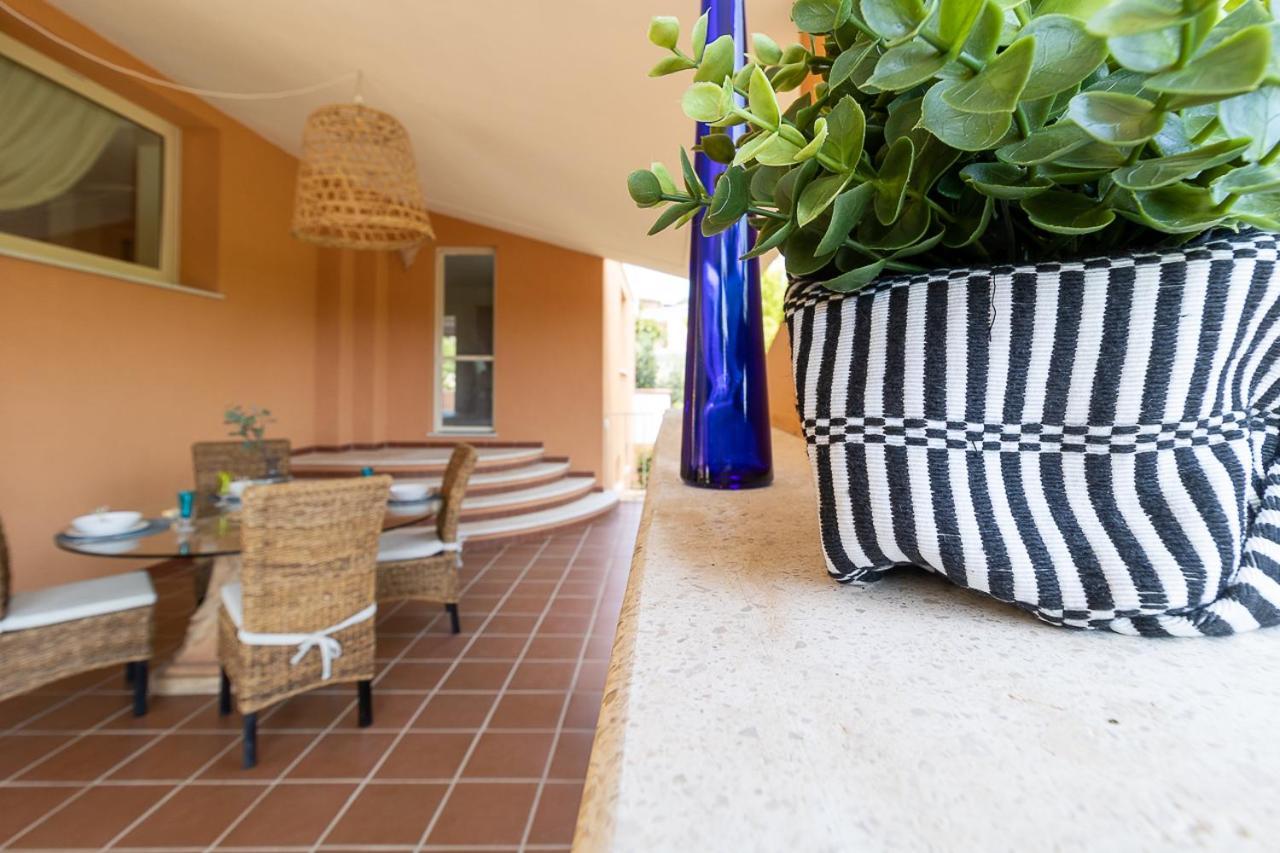 Villa Caterina La Maddalena  Buitenkant foto